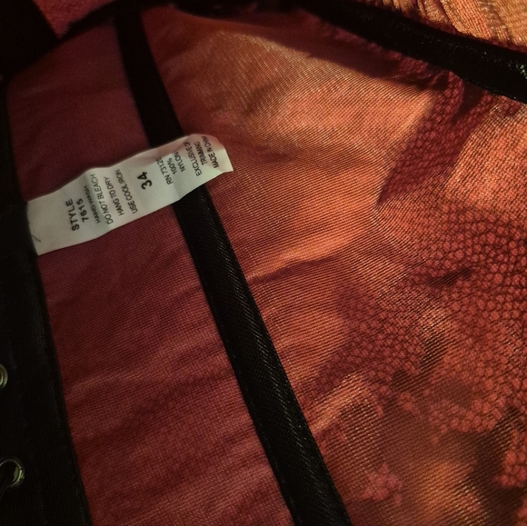 Fredericks of Hollywood Halter Corset - Picture 12 of 12